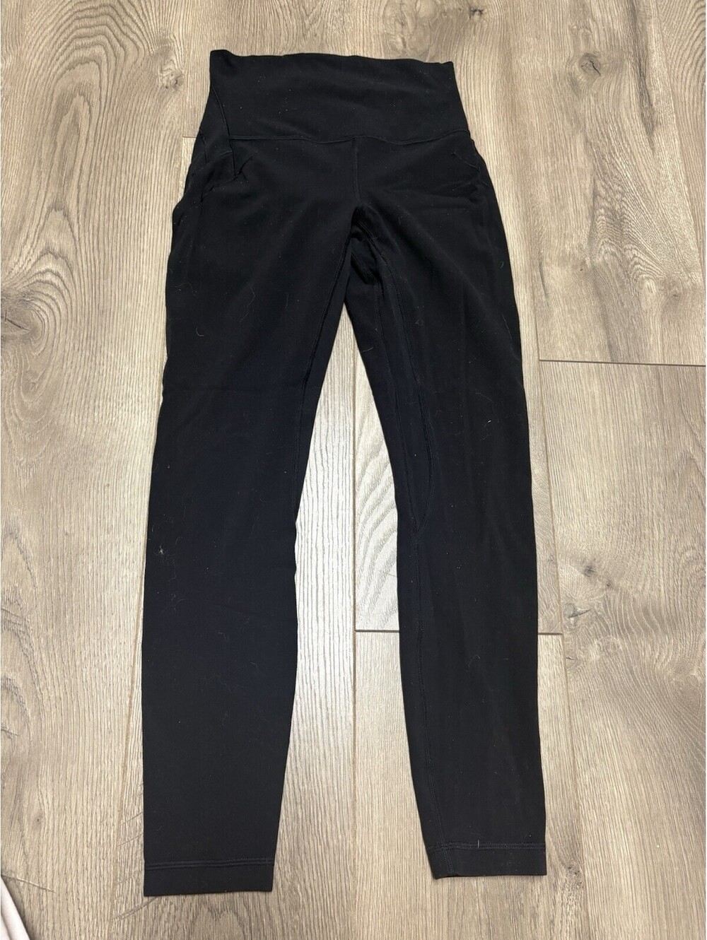 Lululemon Nulu Fold High-Rise Yoga Tight 25" Size 4 Black